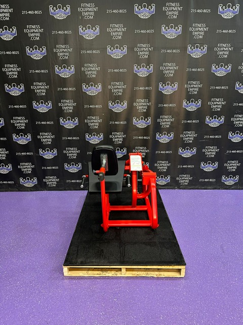 153cad76-05d3-4573-8508-62ae862bede9 Cybex Advanced Plate Loaded Leg Extension