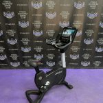 Life Fitness Discover Platinum Club Series Upright Bikes w/SE3 HD Console