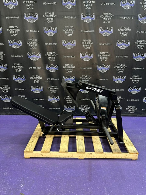 5a0d5f38-bcb8-41af-b8c5-13fd62e5b940 Cybex Plate Loaded Squat Press