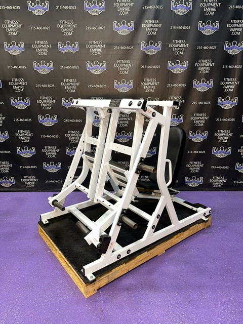 60f53352-8730-4ab1-8644-1ead27d6ec5d Hammer Strength ISO Lateral Seated Leg Press