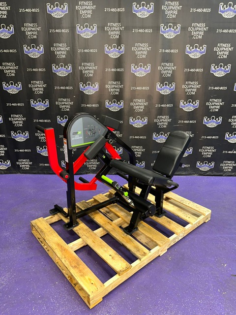 9ed97ff3-c250-4be7-8c2d-12bf236e1f41.jpg Strive (Prime) Smart Strength Plate Loaded Leg Extension