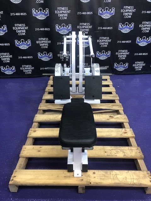 IMG_0156 Nautilus XPLOAD Compound Plate Loaded Row