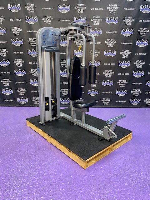 IMG_0528-rotated-1.jpg Nautilus Nitro Plus Pec Fly & Rear Delt Combo Machine