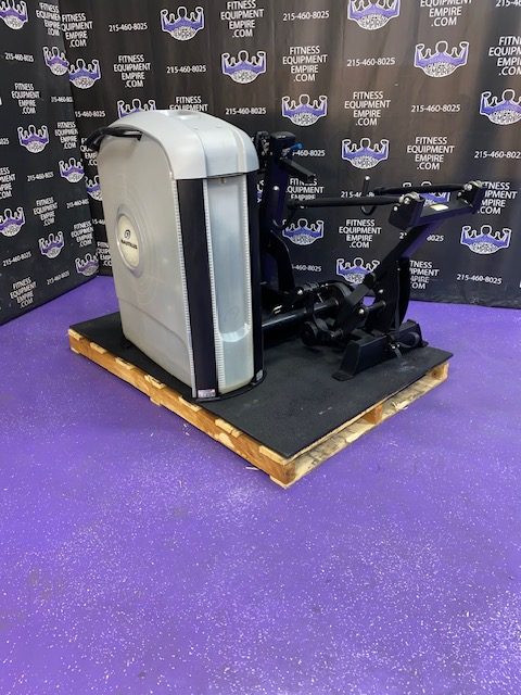 IMG_1514.jpg Nautilus ONE Mid Row w/ Swivel Handles