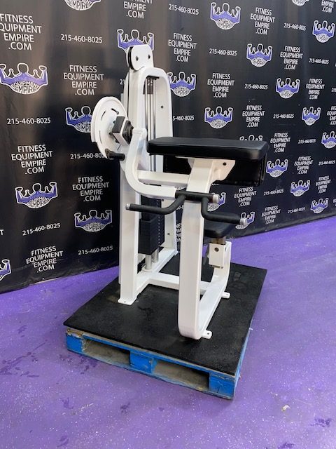 IMG_2259.jpg Precor Bicep 205 – Flat Top – Rare