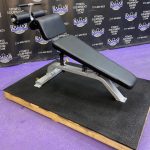 Precor Adjustable Decline Bench Abdominal & Pressing Precor Adjustable Decline Bench Abdominal & Pressing