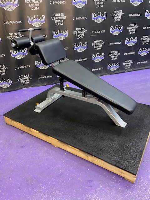 IMG_2266.jpg Precor Adjustable Decline Bench Abdominal & Pressing