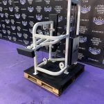 Life Fitness Pro Seated Dip w / Adjustable Handles