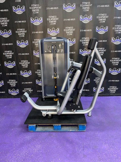 IMG_3215.jpg Precor Discovery Chest Press – Latest Model