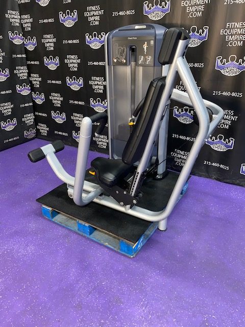 IMG_3217.jpg Precor Discovery Chest Press – Latest Model
