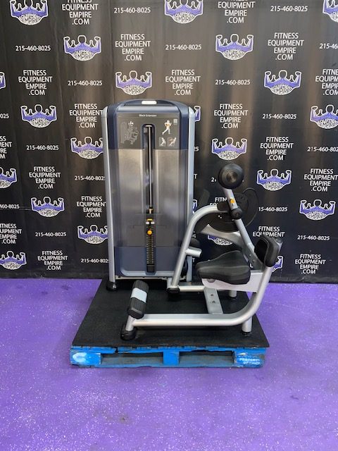 IMG_3222.jpg Precor Discovery Low Back Extension