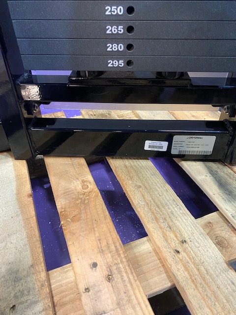 IMG_6129.jpg Life Fitness Pro 2 Leg Extension & Leg Curl Matching Pair w/300 lb. Stacks