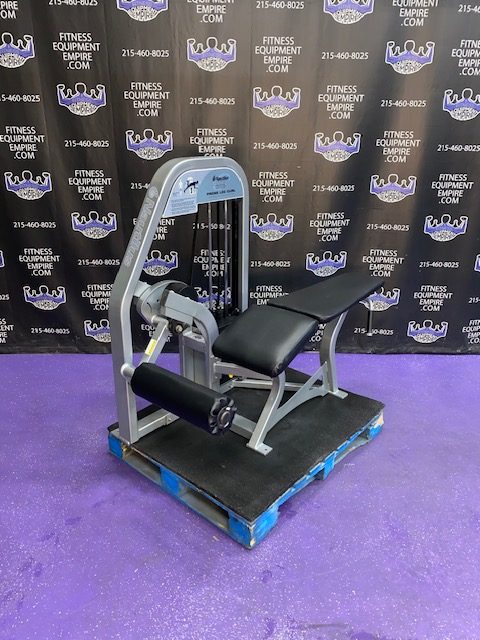 IMG_6307.jpg Nautilus Nitro Plus Prone Lying Leg Curl
