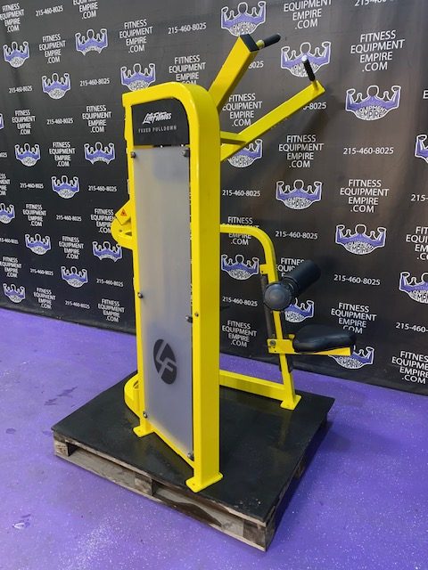 IMG_6659.jpg Life Fitness Pro 2 SE Fixed Lat Pulldown w/300 lb. Stack
