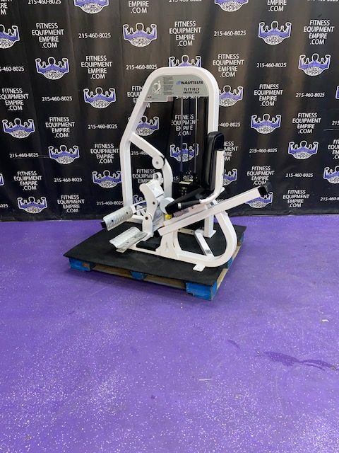 IMG_7899.jpg Nautilus Nitro Seated Rotary Calf