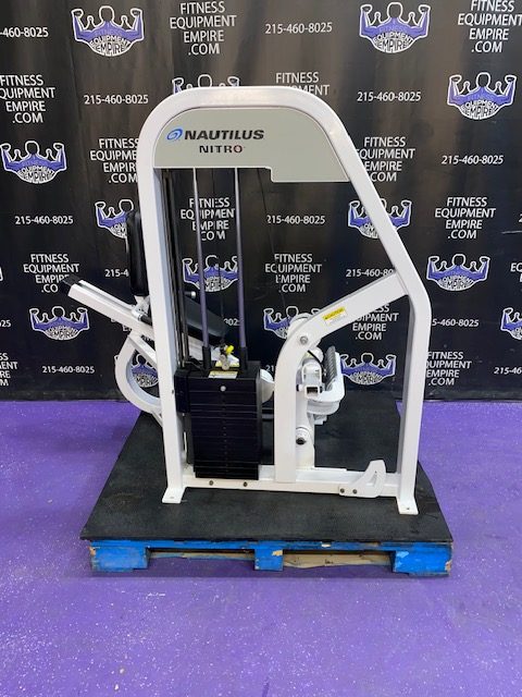 IMG_7901.jpg Nautilus Nitro Seated Rotary Calf