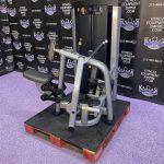 Life Fitness Insignia Row w / 300 Lb Stack
