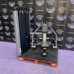 Life Fitness Insignia Row w / 300 Lb Stack