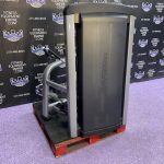 Life Fitness Insignia Row w / 300 Lb Stack