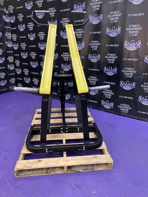 IMG_9678.jpg Technogym Lat Pulldown – Plate Loaded