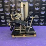 Cybex VR1 Leg Extension & Leg Curl Combo Machine