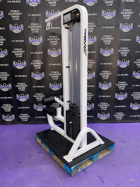 IMG_9938.jpg Life Fitness Pro 2 Lat Pulldown w / 300 lb. Stack