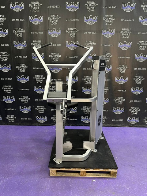 c9a4f896-f625-450c-8df3-176e0a52e502.jpg Life Fitness Pro 2 SE Fixed Lat Pulldown w/300 lb. Stack