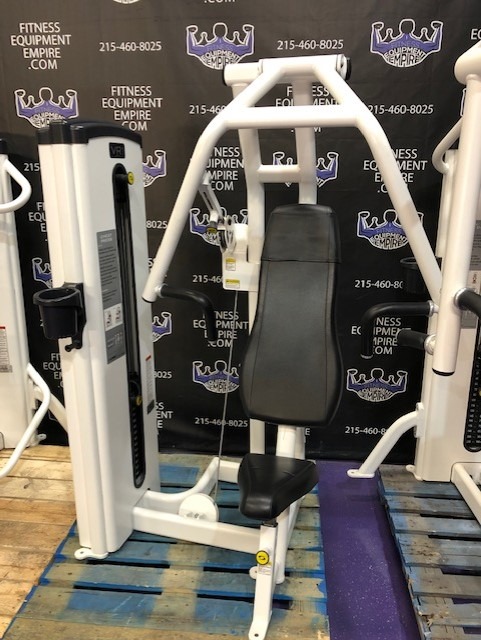 download (4) Cybex VR1 7 Unit Total Body Strength Circuit – Current Models