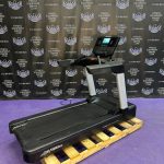 Life Fitness Integrity Treadmills w / X Consoles