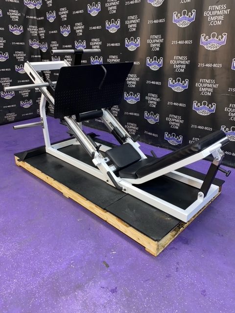 image0-1-6.jpeg Nebula 35 Degree Linear Leg Press – RARE Model