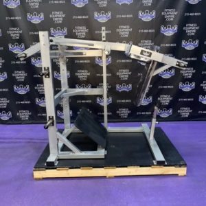 Empire Pendulum Squat