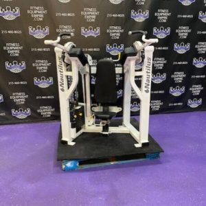 Nautilus Nitro Bilateral Bicep Curl