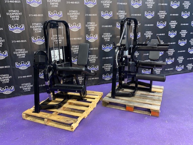 web10-8 Cybex VR2 Leg Extension & Seated Leg Curl Pair
