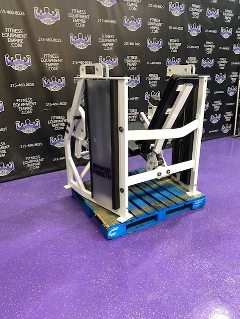 web11 Hammer Strength MTS ISO Lateral Leg Extension