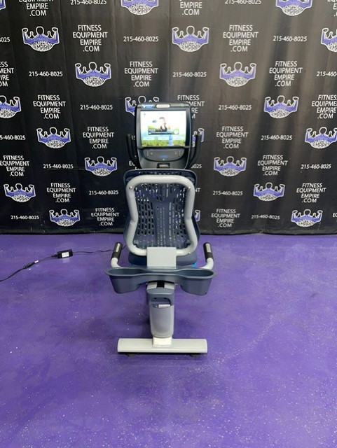 web11-5-8.jpg Precor RBK 885 V2 Recumbent Bike with P82 Console – Demo – Newest Model