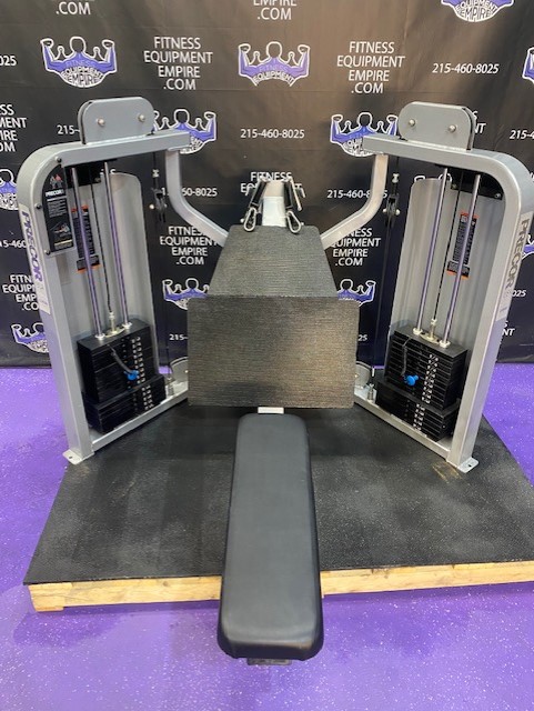 web12-1-3.jpg Precor Icarian FT332 ISO Lateral Row