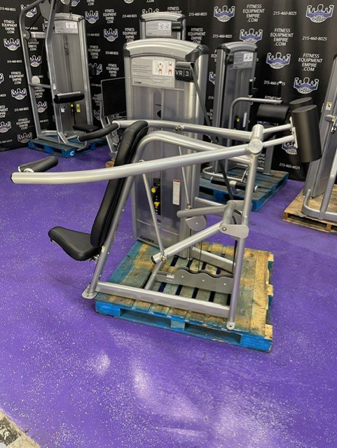 web12-14 Cybex VR3 15 Unit Total Body Platinum Strength Circuit