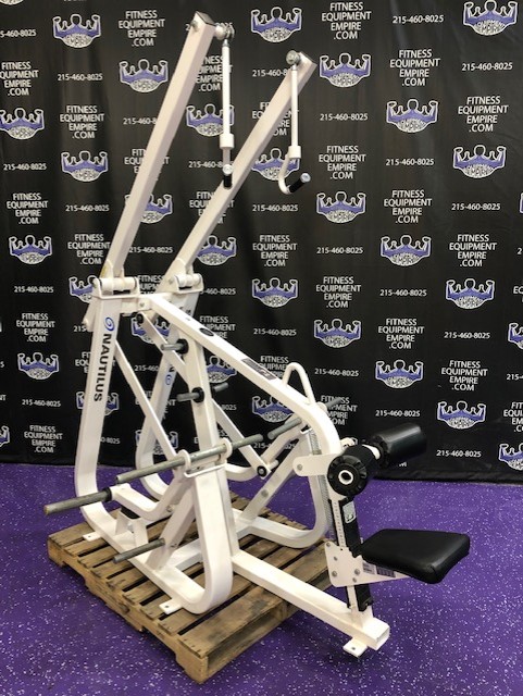 web12-15-3.jpg Nautilus XPload ISO Lateral Plate Loaded Leverage Pulldown
