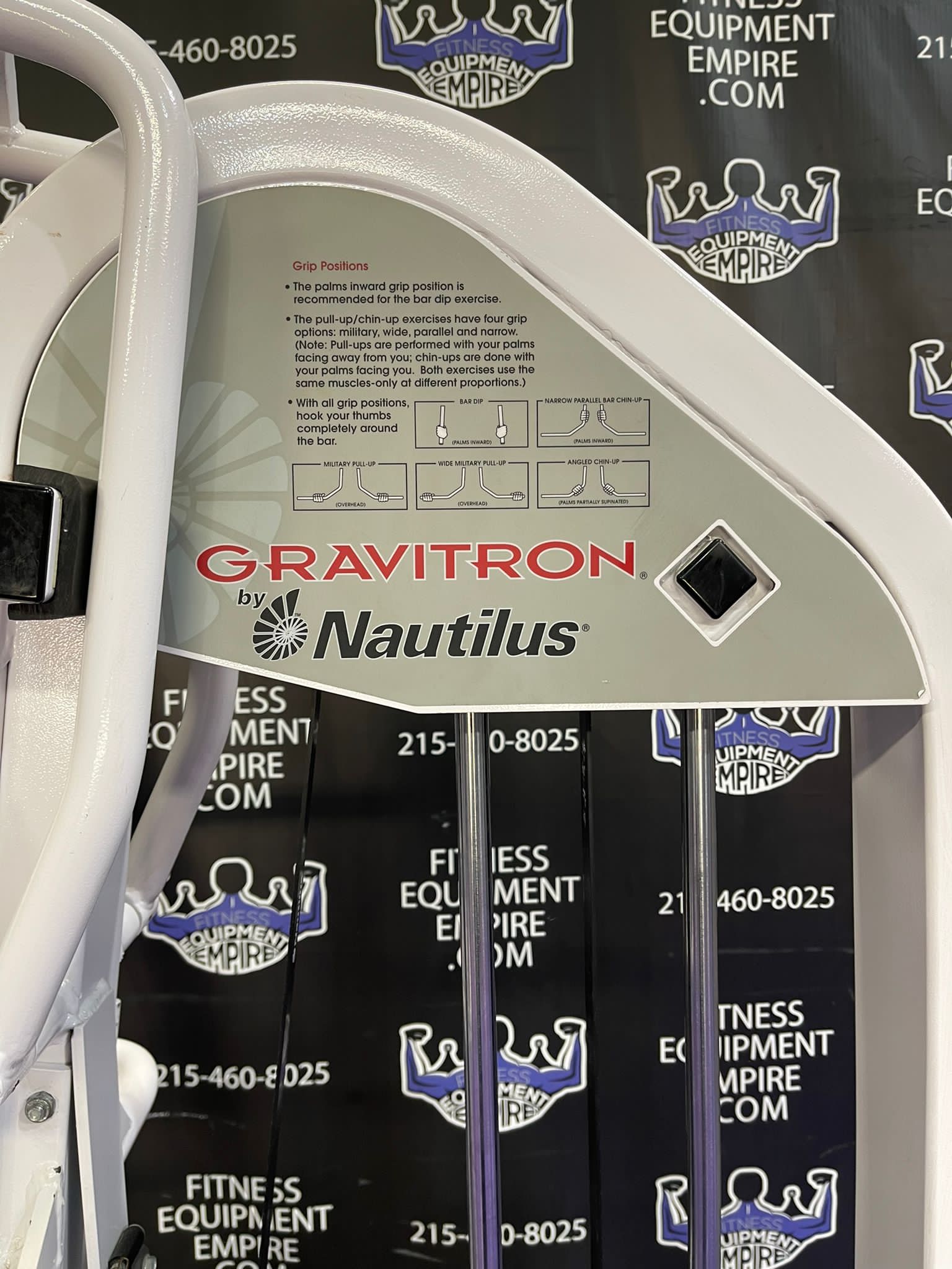 web12-20-3.jpg Nautilus Nitro Gravitron Assisted & Body Weight Dip & Pull-up Combo
