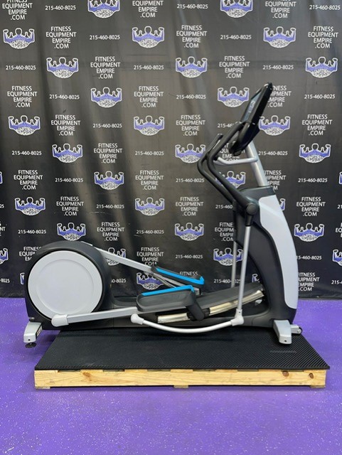 web12-23-3.jpg Precor 885 Version 2 Ellipticals w/P82 Consoles – Newest Models