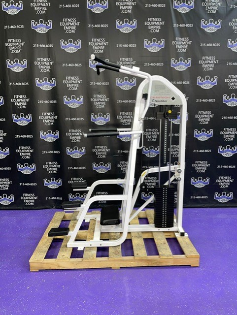web13-20-6.jpg Nautilus Nitro Gravitron Assisted & Body Weight Dip & Pull-up Combo