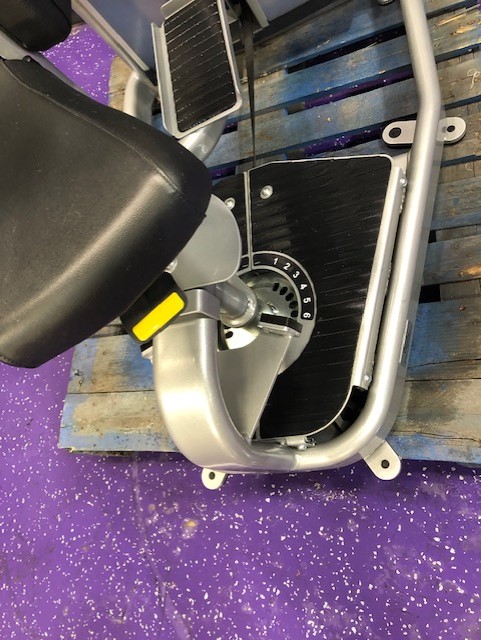 web14-11 Cybex Prestige Torso Rotation