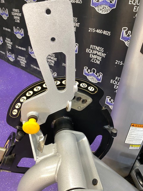 web14 FreeMotion Leg Extension w/ROM