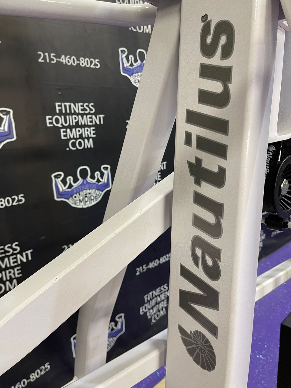 web14-23-1.jpg Nautilus Nitro Gravitron Assisted & Body Weight Dip & Pull-up Combo