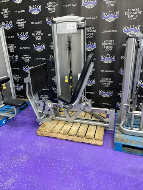 web15-12 Cybex VR3 15 Unit Total Body Platinum Strength Circuit