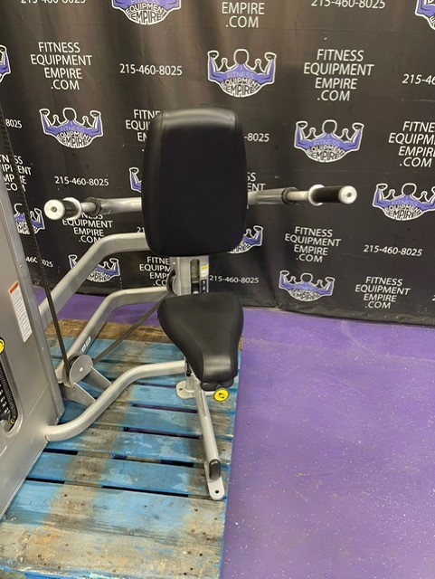 web15-19 Cybex VR3 Seated Dip Chest & Tricep Press w/Swivel Handles