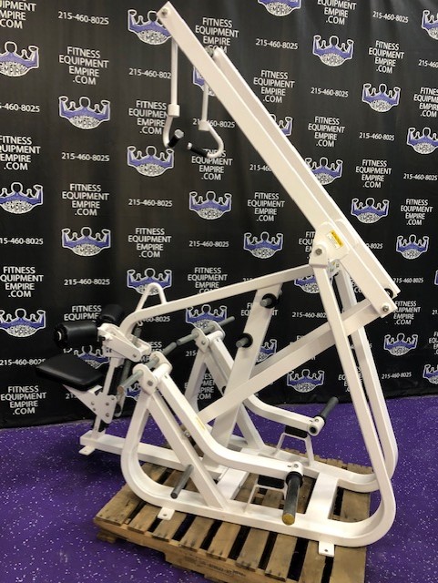 web16-10-3.jpg Nautilus XPload ISO Lateral Plate Loaded Leverage Pulldown