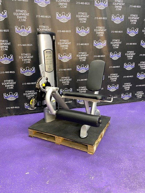 web16 FreeMotion Leg Extension w/ROM