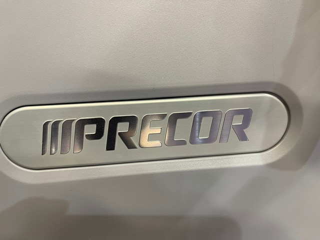 web16-5-7.jpg Precor RBK 885 V2 Recumbent Bike with P82 Console – Demo – Newest Model