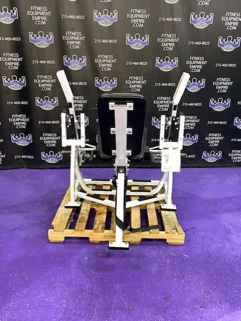 web17-20 Hammer Strength ISO Lateral Leg Extension